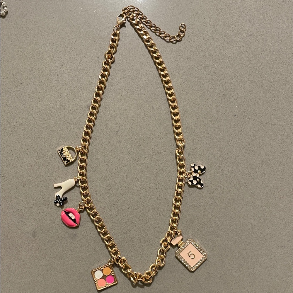 Chic Gold Charm Necklace